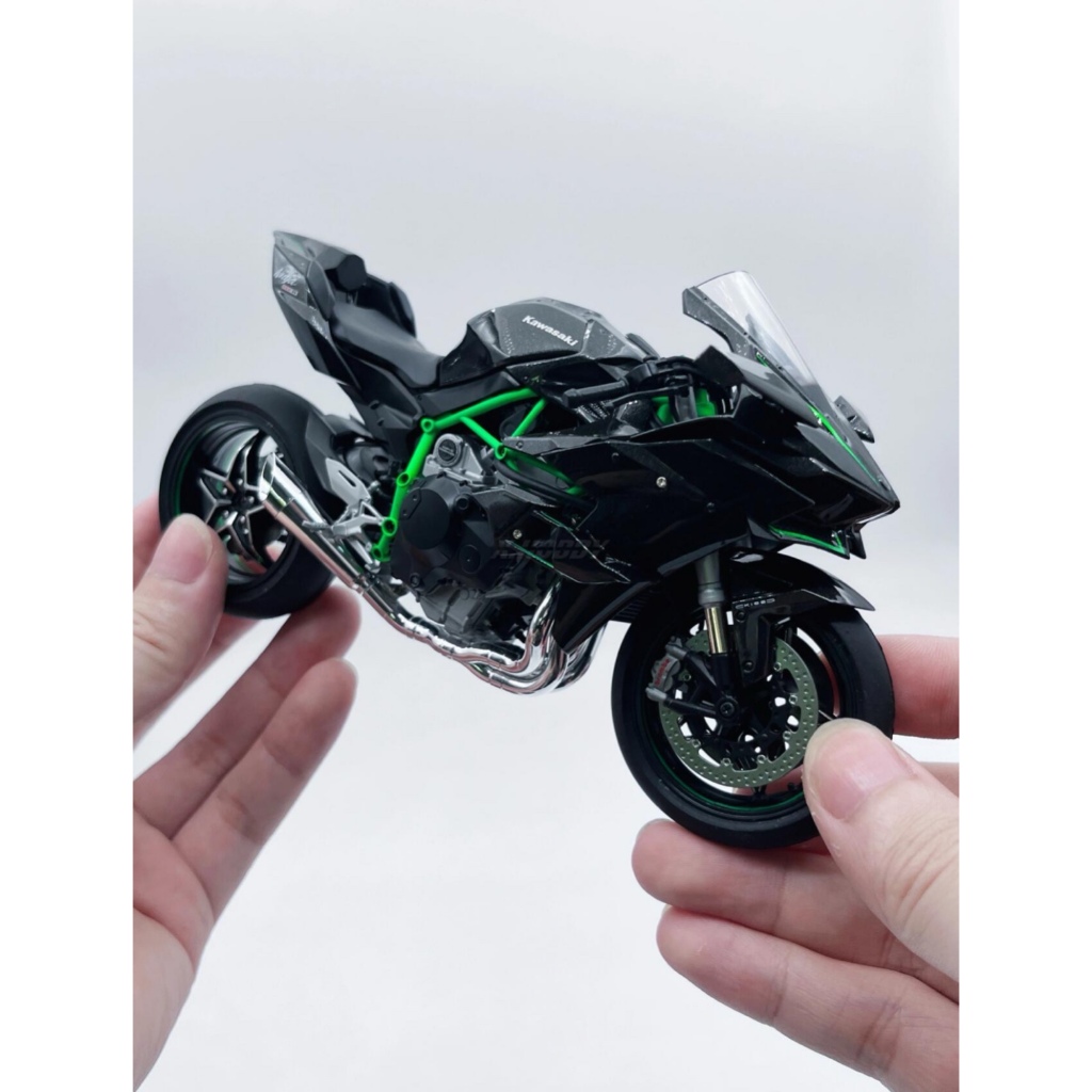 Kawasaki H2R Ninja Model Motorcycle 1:18 Toy Collection, ขาตั้งโชว์ฟรี