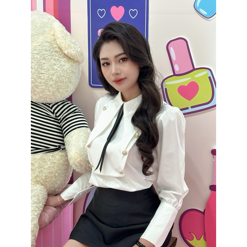 RANA SHIRT เสื้อเชิ้ตสีขาวแขนยาวผู้หญิง เสื้อเชิ้ตสีขาว เสื้อเชิ้ตดีไซน์ด้วยวัสดุที่ไร้ริ้วรอยเนื้อนุ่มและมาพร้อมโบว์ cobe