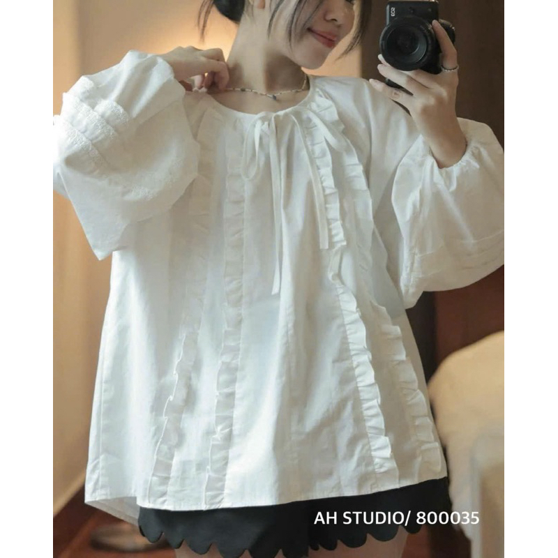 เสื้อเชิ้ต Babydoll bbd คอปกผูกโบว์และแขนพัฟ Nhan Hau Shop NHS