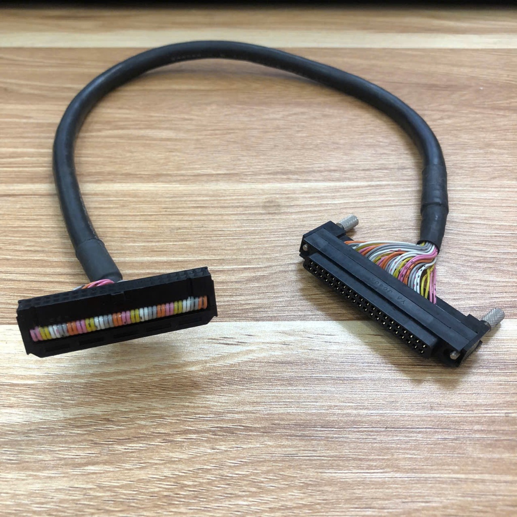 สาย Mitsubishi FA-CBL05FMV E66085-H BANDO DENSEN สาย A6CON1 YA J040A 40 Pin หญิง IDC 40 Pin ยาว 2.54