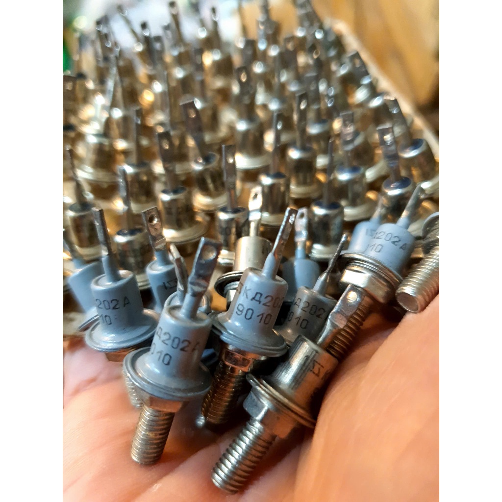 [DIODE] [ DIODE] โซเวียต 5A DIODE. สินค้าใหม่. คุณภาพดี!