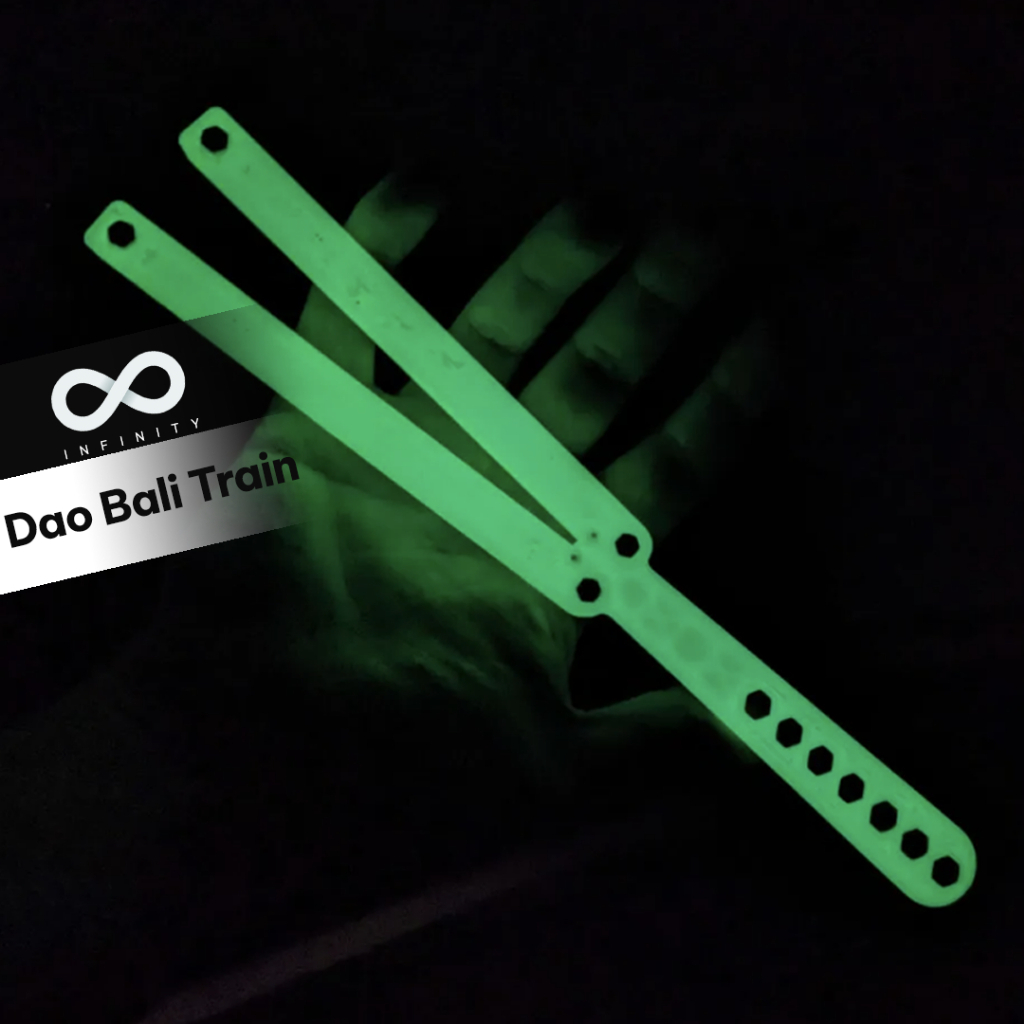 [รุ่นเรืองแสง] Balisong butterfly trainer Glow in the Dark Version