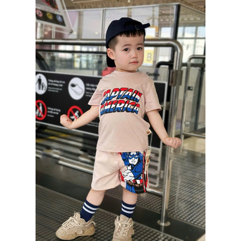 ชุด MARVEL AVENGERS BLACK LETTERS