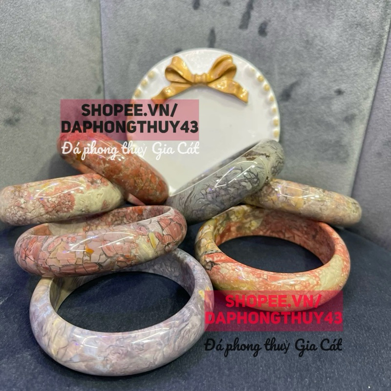 Madagascar Van tranh vip สร้อยข้อมือแผ่นแข็ง 56-62mm sdep