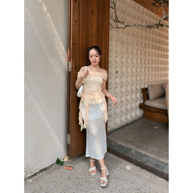 กระโปรงยาวหางปลาลูกไม้เอวยางยืด Bigsize สีขาว/ดํา L7 รูปที่ 3