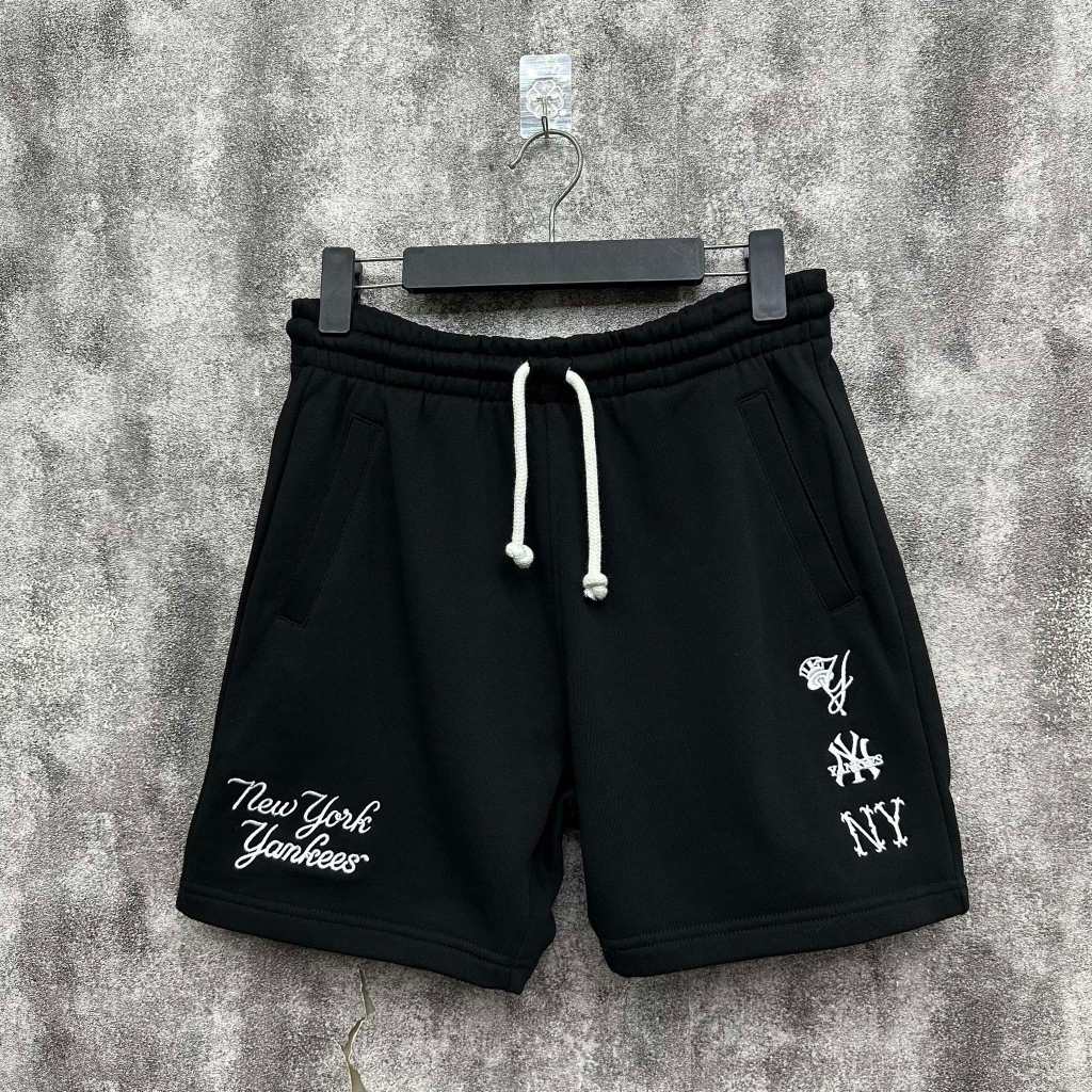 กางเกง NewEra สีดําปักของแท้