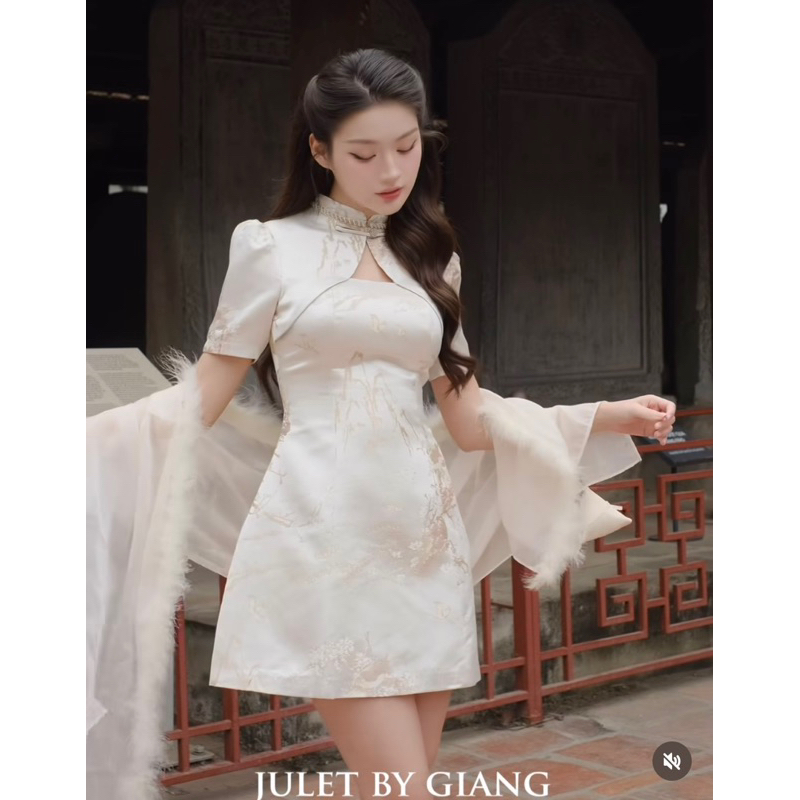 Pass เดรสผ้าคอปกรถไฟ ยี่ห้อ Julet by Giang