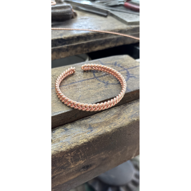 สร้อยข้อมือเดือยทองแดงบริสุทธิ์ frequency432hz-188hz