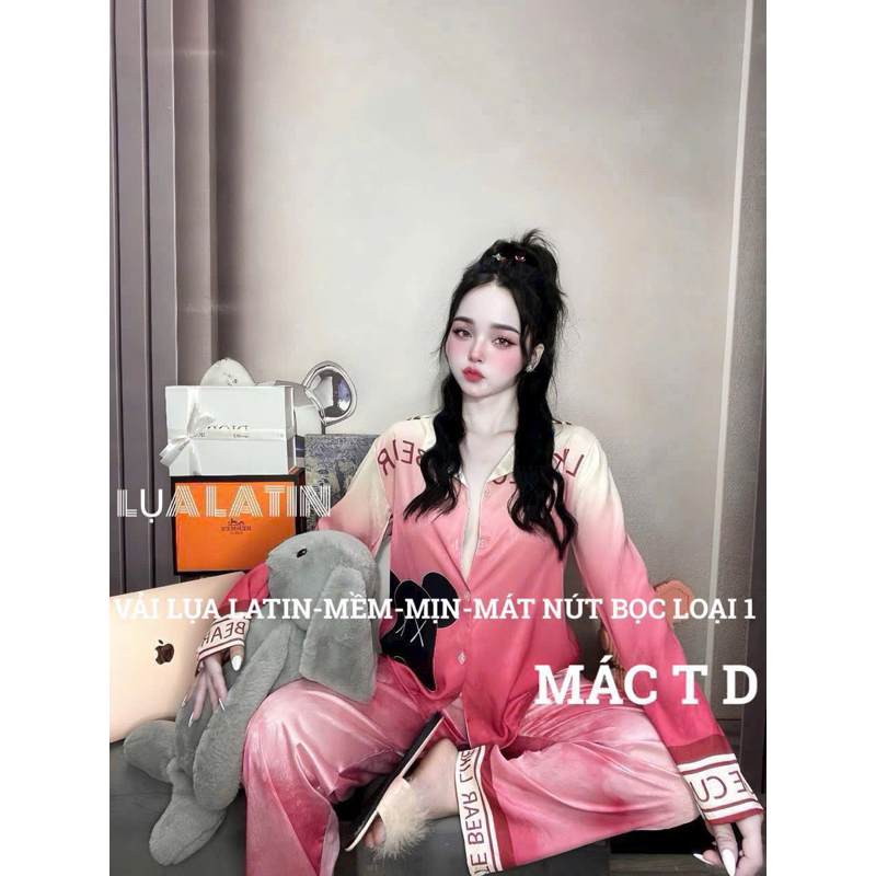 PIJAMA ชุดแขนยาวและดีไซน์คอสไตล์หรูหรา, LATIN SILK สําหรับผู้หญิง PIJAMA