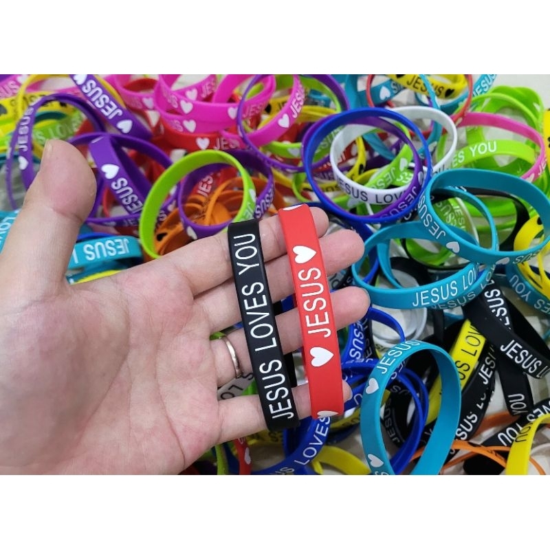 JESUS LOVES YOU - JESUS