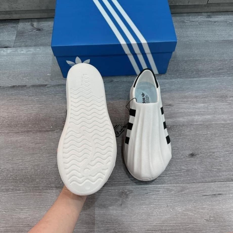 รองเท้า Adifom Superstar Core Black White สําหรับผู้ชายและผู้หญิง รองเท้า adidas สีดําและสีขาวคุณภาพสูง เทรนด์มาแรง