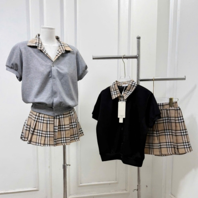 BBR Suka Store ชุดเสื้อแฟชั่น Unisex พร้อมคอปกเปิดและกระโปรงลายสก๊อต