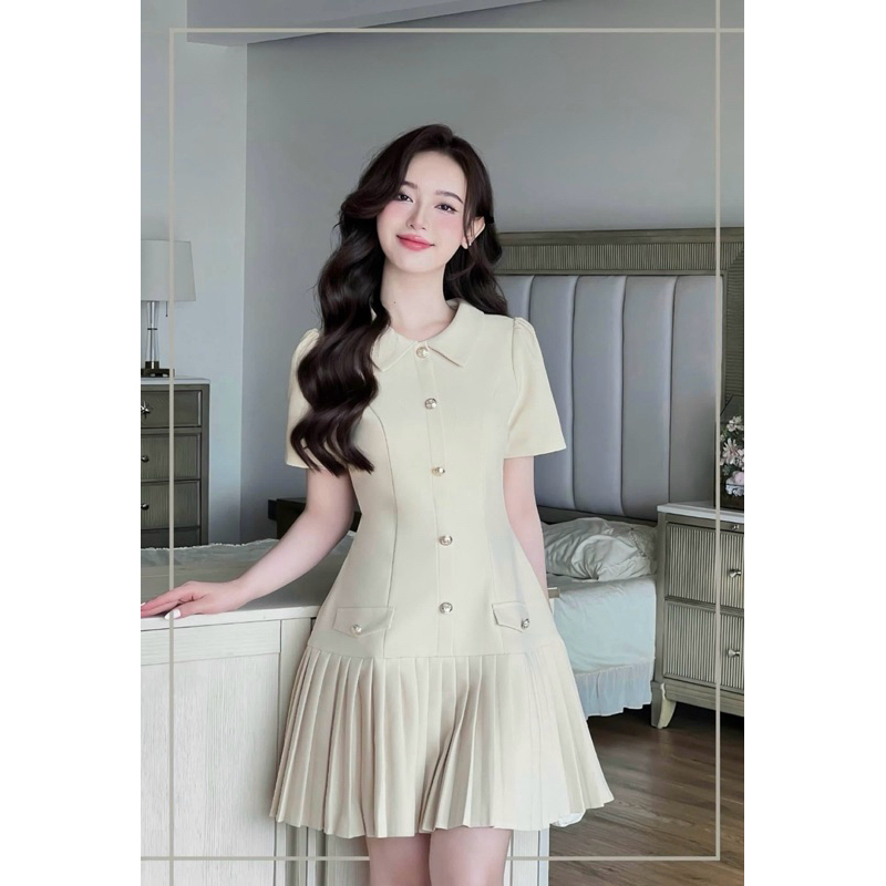 ชุดเดรสคอปกเยอรมันมีกระเป๋า 2 ใบและกระดุมจับจีบ (มีขนาดใหญ่) UnihomeClothing CA248