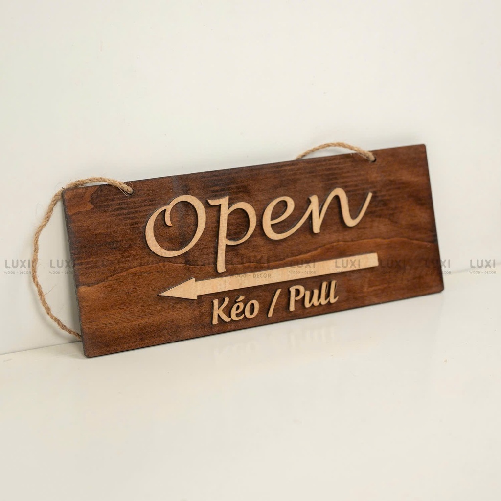 HCM HCM HCM | OPEN/CLOSDE กระดานแขวนประตูไม้สองด้าน LUXI DECOR HCM