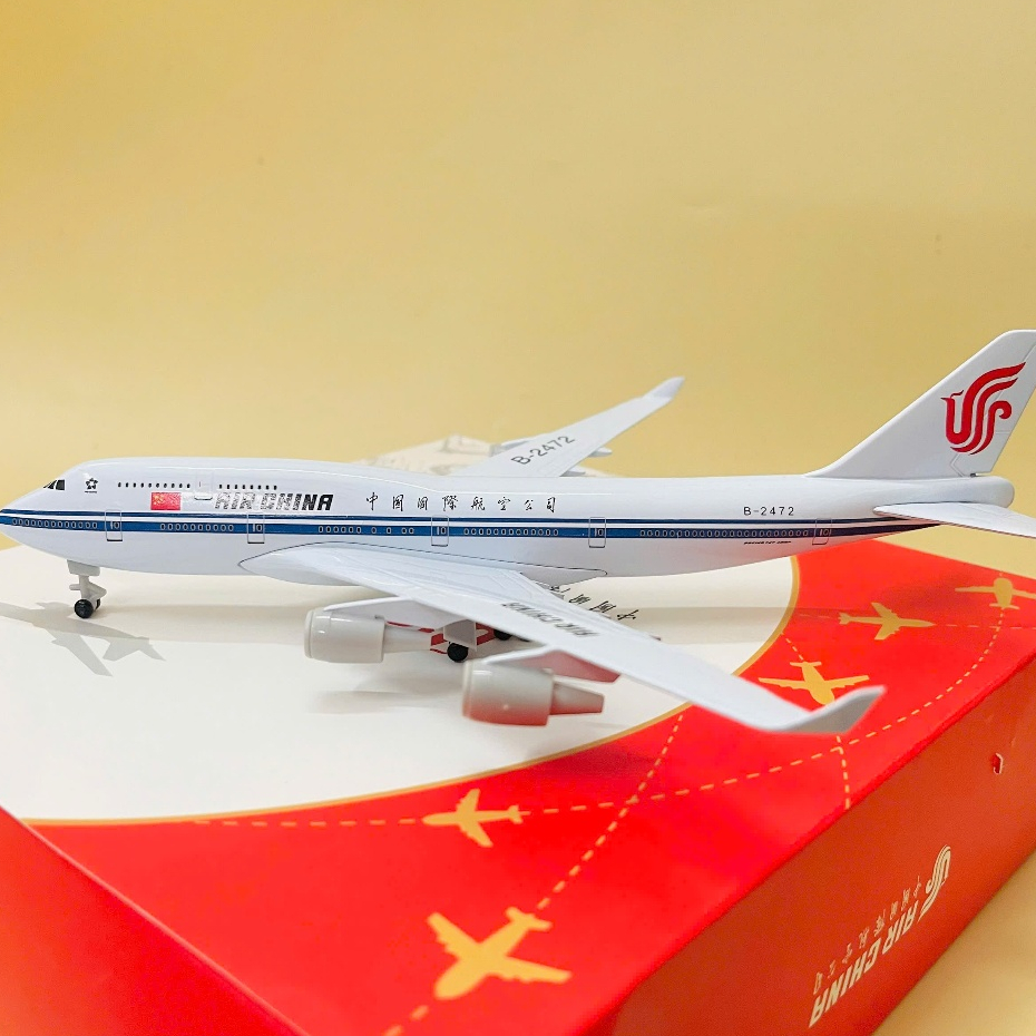 BOEING 747-400 AIRCRAFT MODEL "AIR CHINA" 20CM SCALE 1:400 โลหะคุณภาพสูง, TYPE 1 SUPER BEAUTIFULLBOX