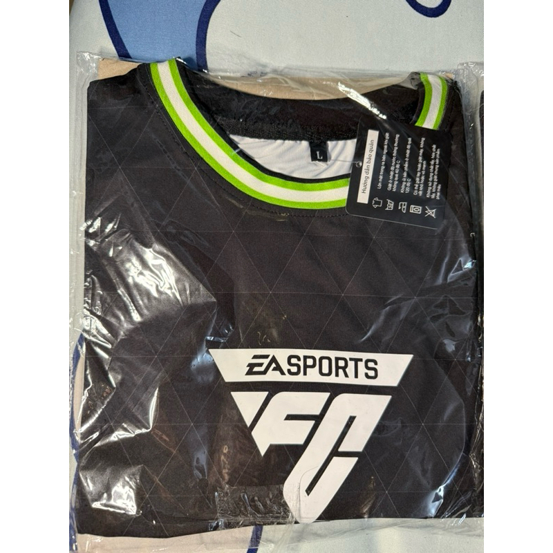 เสื้อยืดกีฬาออนไลน์ Garena FC Size L 2XL by Garena