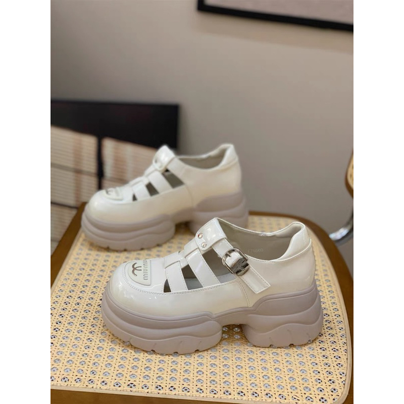 [เพิ่ม 1 ขนาด] 7p Glossy Leather Sole Shoes QC Personality Products