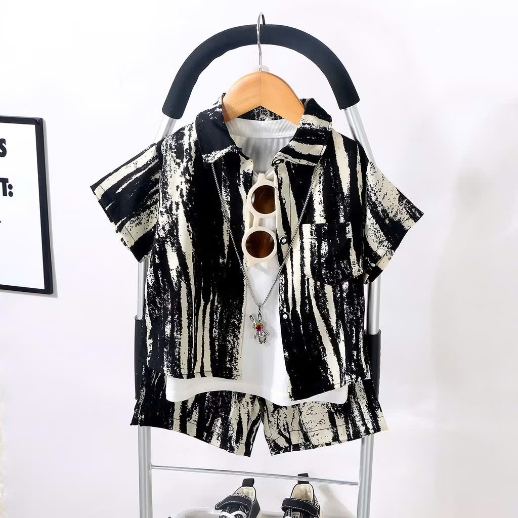 ชุดเสื้อ COOL SOFT SILK PATTERN สําหรับเด็กผู้ชาย 8-18KG