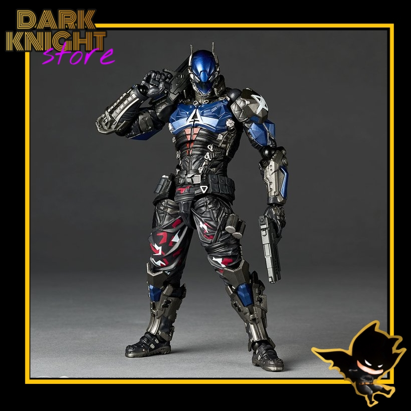 โมเดล Revoltech Arkham Knight Bootleg จากเกมแบทแมน
