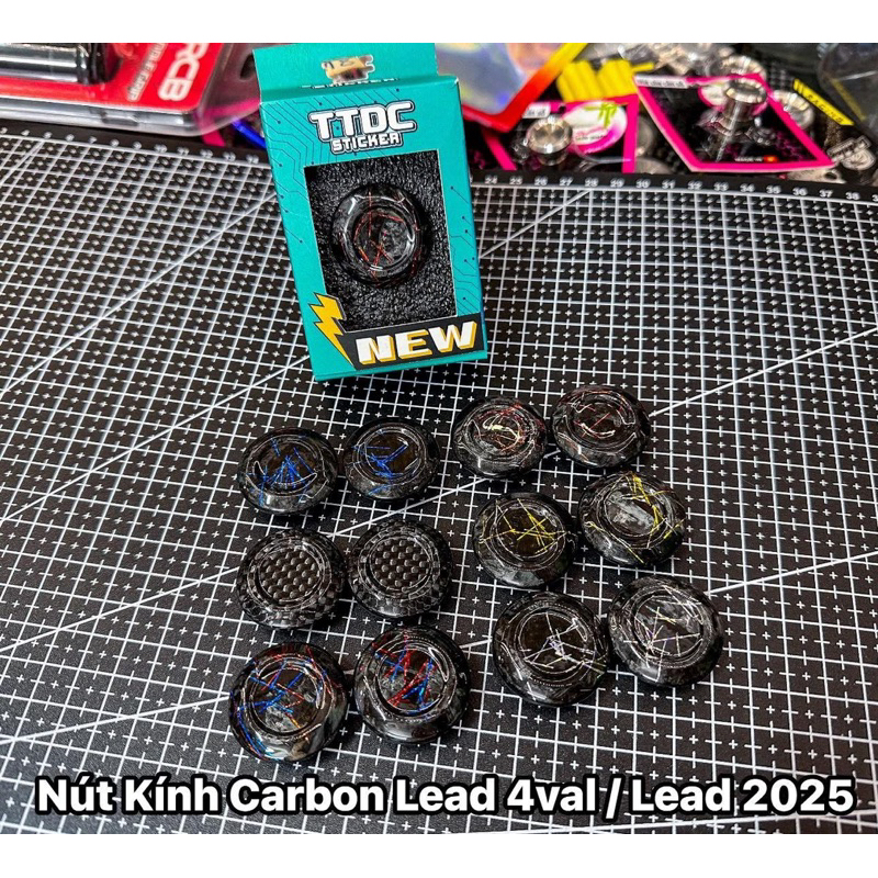 จุกปิดกระจกคาร์บอน Carbon Fiber อย่าลืม SHVN Lead 2025 Lead 2026, Lead 4val, xipo, Sh Y (มีซีล)