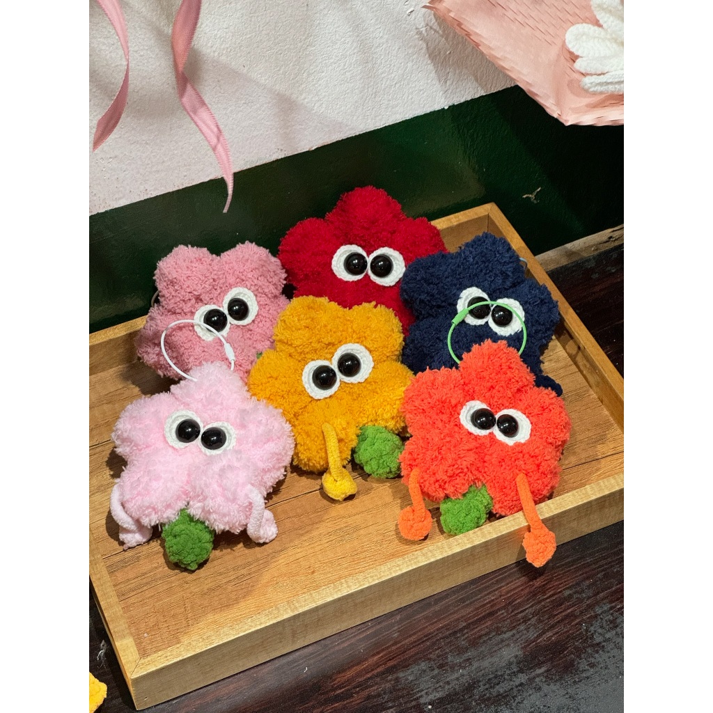 พวงกุญแจ Bagcharm Cute Plush โดย Cho Vui Craft