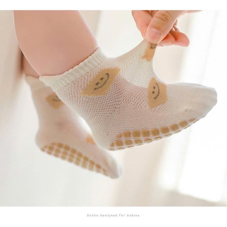 ถุงเท้ากันลื่นตาข่ายบางผ้าฝ้ายสําหรับทารกแรกเกิดพิมพ์ลายน่ารัก