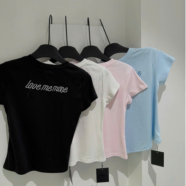 เสื้อ Babytee เสื้อยืดแขนสั้นเข้ารูปผู้หญิง BabyTee LOVEMEMORE