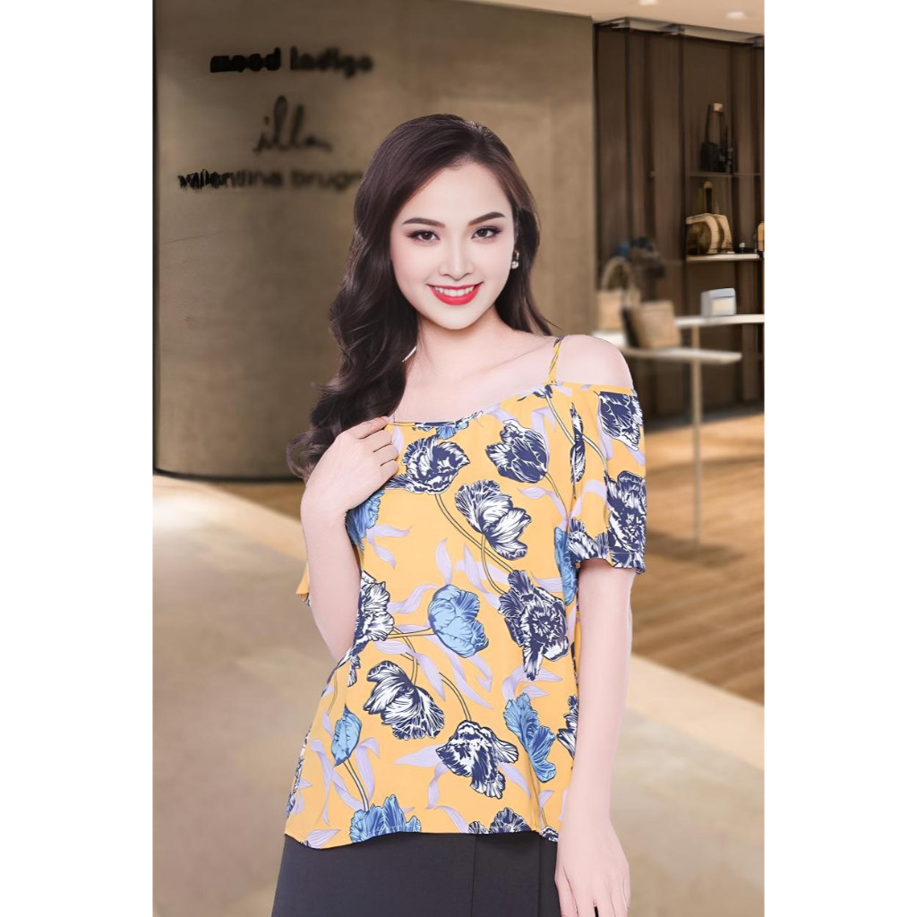 เอดีบี1603hva2 เสื้อแขนสั้นผ้าตาข่ายลายดอกพื้นเหลืองและคอปกเปิดไหล่ 2 สาย