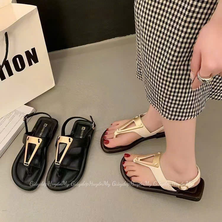 รองเท้าแตะ Flip-Flop ปุ่มสามเหลี่ยม High Quality Full Box (TR02)