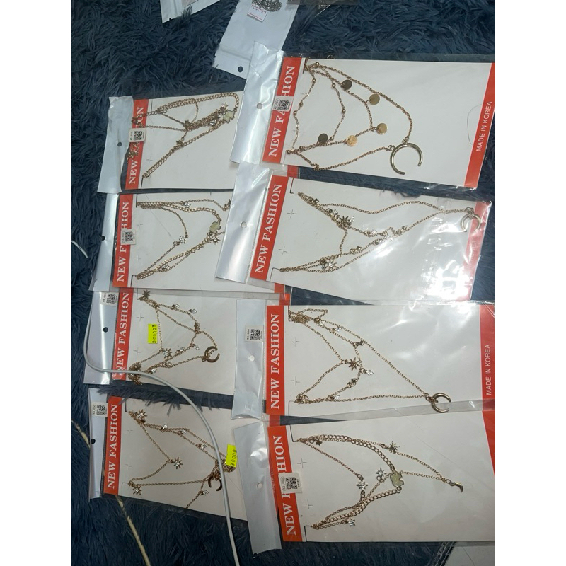 ของเหลว | สร้อยคอแบบ 3 สาย (7 THREADS LEFT)