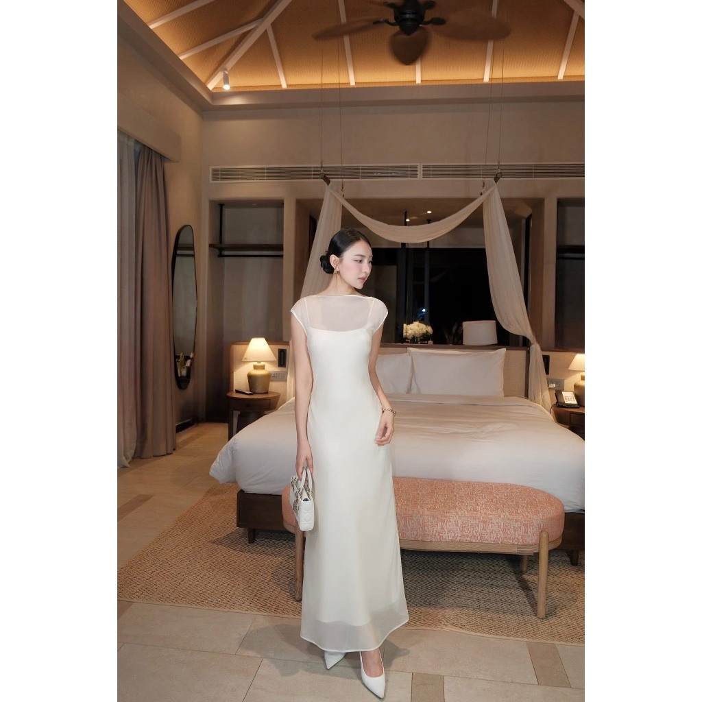 LYNCHIC-เดรสทูสายผ้าไหมสีเบจครีมพร้อมเสื้อคลุมผ่าวีหลังยาวติดกระดุมแนวตั้งดีไซน์หรูหรา SEWED แม็กซี่เดรสสองสาย