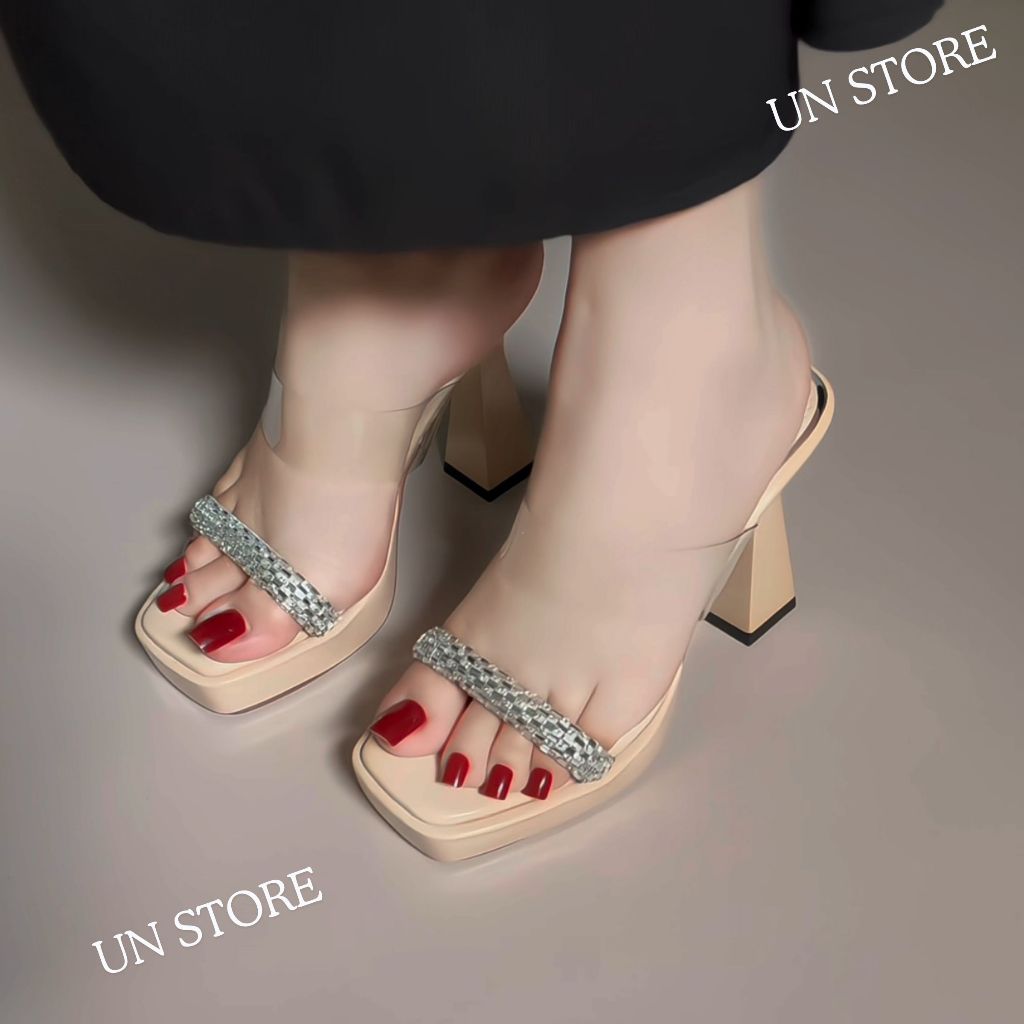 รองเท้าส้นสูงสตรีสายเพชรและไมก้าสูง 10 เซนติเมตร Un Store USD064