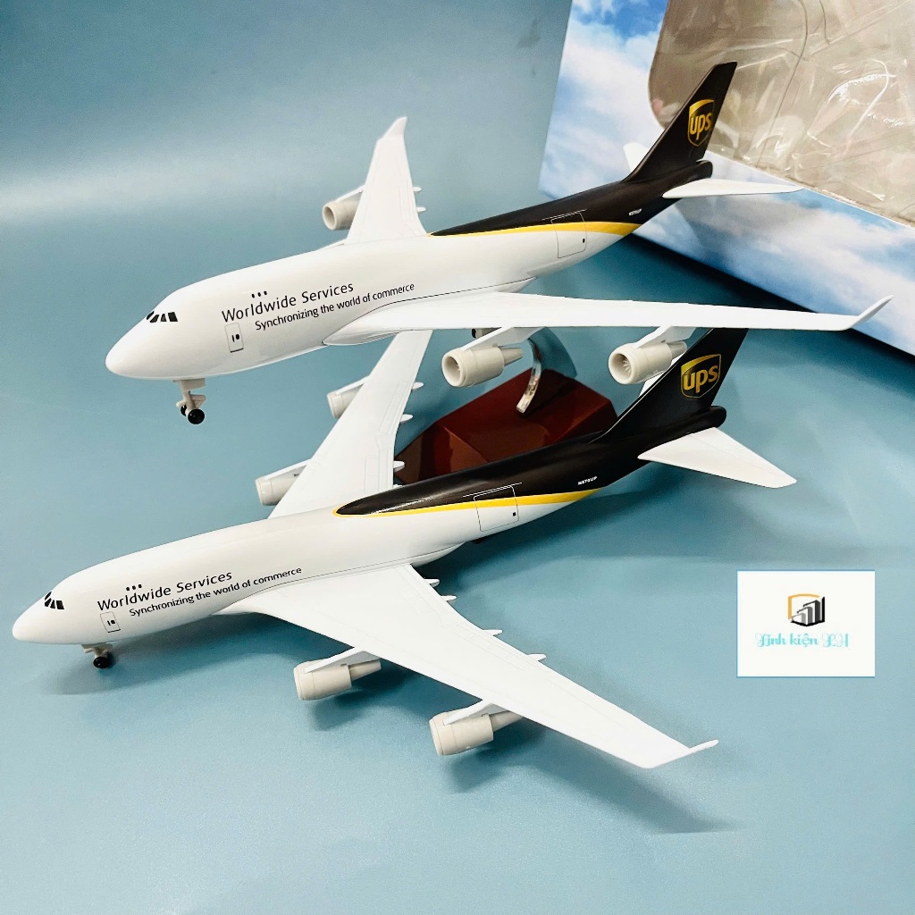 Boeing 747-400 Airplane Display รุ่น "UPS AirCargo" บริการทั่วโลก