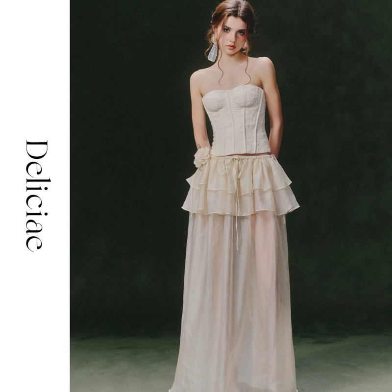 LAMER CORSET & LAMER SKIRT - เสื้อรัดตัวและกระโปรงยาว