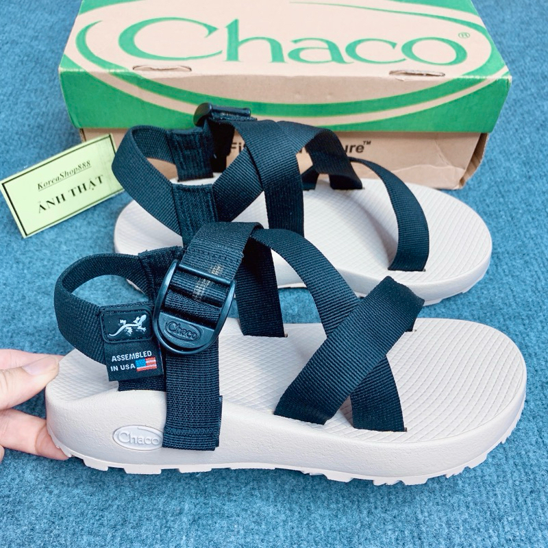 รองเท้าแตะผู้ชาย Chaco พร้อมพื้นรองเท้าหอม CHACO D174