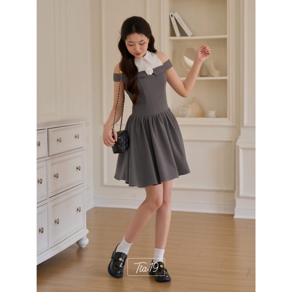 Nancy Dress Tia19 เดรสคล้องคอสีเทา เดรสโซมิคล้องคอ