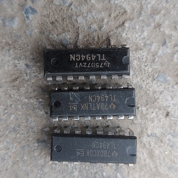 ส่วนประกอบอิเล็กทรอนิกส์ Tl494Cn Dip16 IC TL494 DIP-16 (ของแท้) (TL494CN 494)