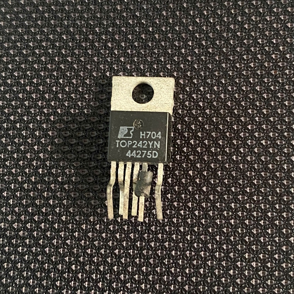 ไฟใหม่ IC TOP242YN TOP242Y TOP242 TO-220-6
