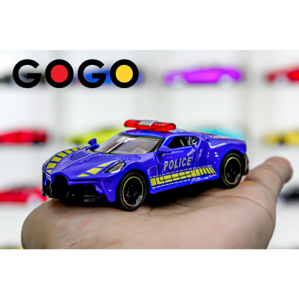 Bugatti La Voiture Noire Police 1:43 สีเขียวและสีเหลืองโลหะรถตํารวจรุ่น