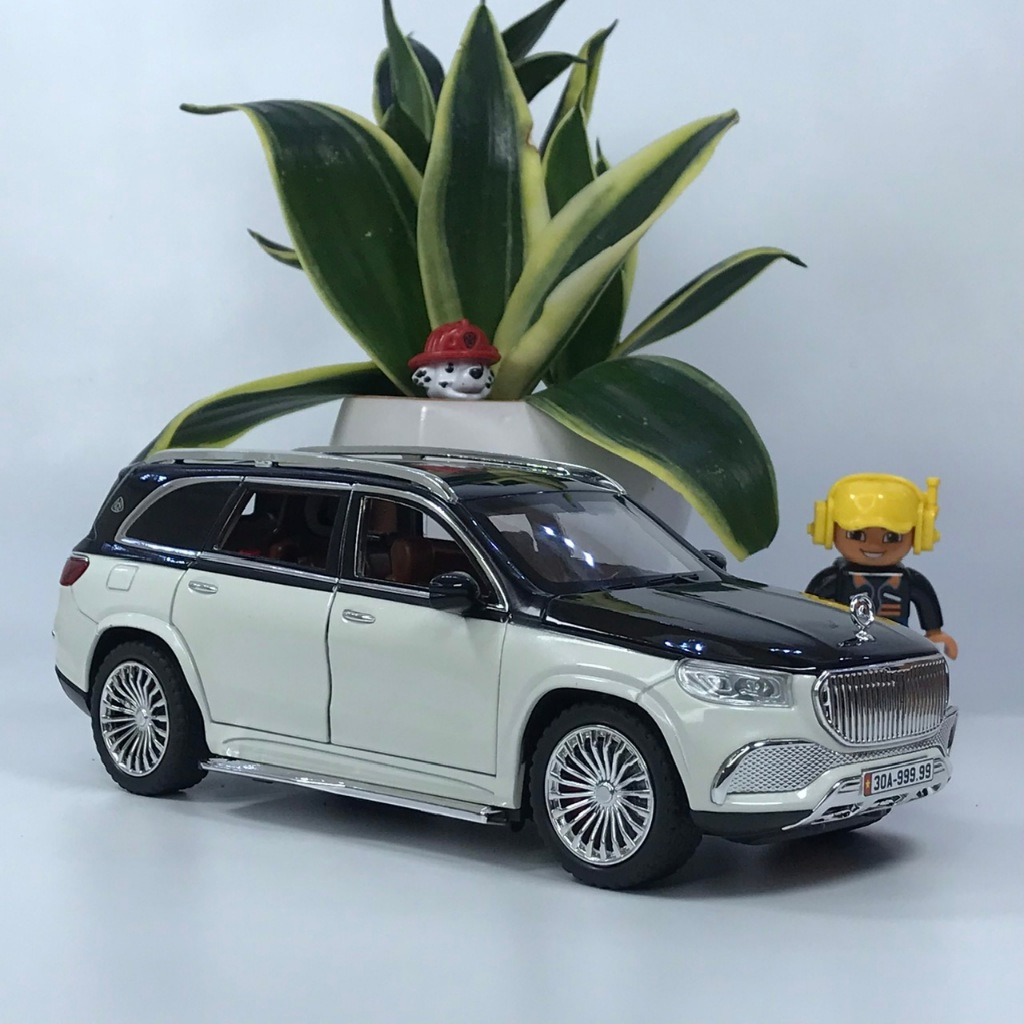 Mercedes Maybach GLS600 สเกล 1:24 รุ่นโลหะ พร้อมป้ายทะเบียน VIP ฟรี