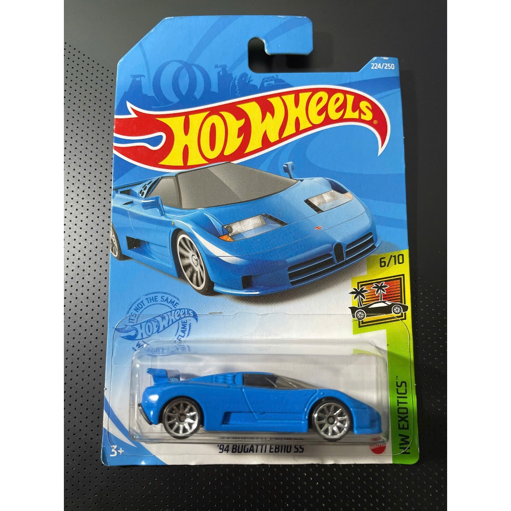 Hot Wheels 94 Bugatti EB110 SS รถโมเดล