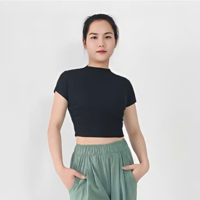 [ NEW ] F88 Gladimax Crop Top – ผ้าฝ้ายยืด รอบเอวบุคลิกภาพ