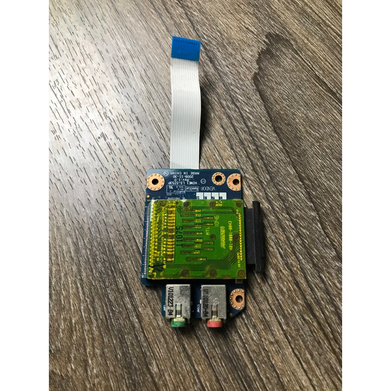 บอร์ดหูฟัง LENOVO IDEAPAD Z460