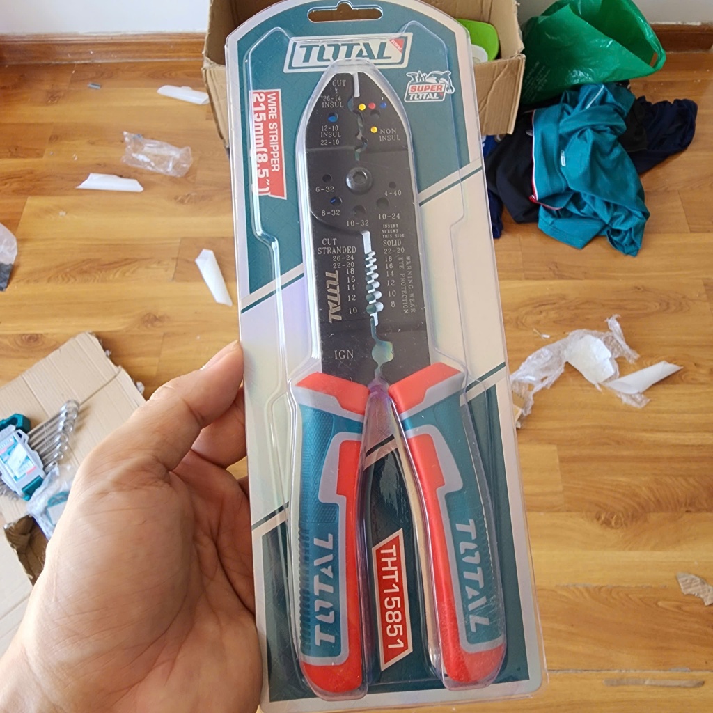 8.5" (215mm) Total THT15851-TTN012 คีมปอกสายไฟ