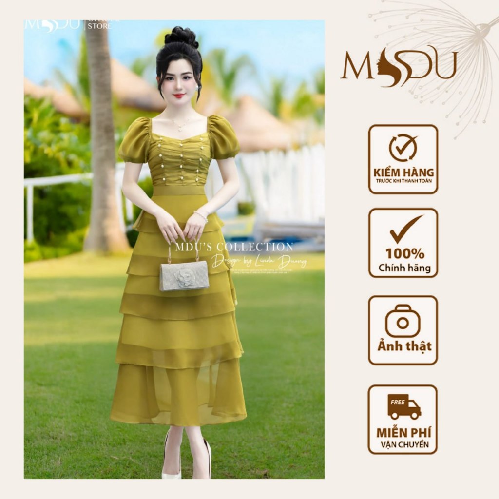 ชุดเดรสผ้าไหม MDU4753 พร้อมกระโปรงชั้น อกรูด และไข่มุกเล็ก จาก MDU