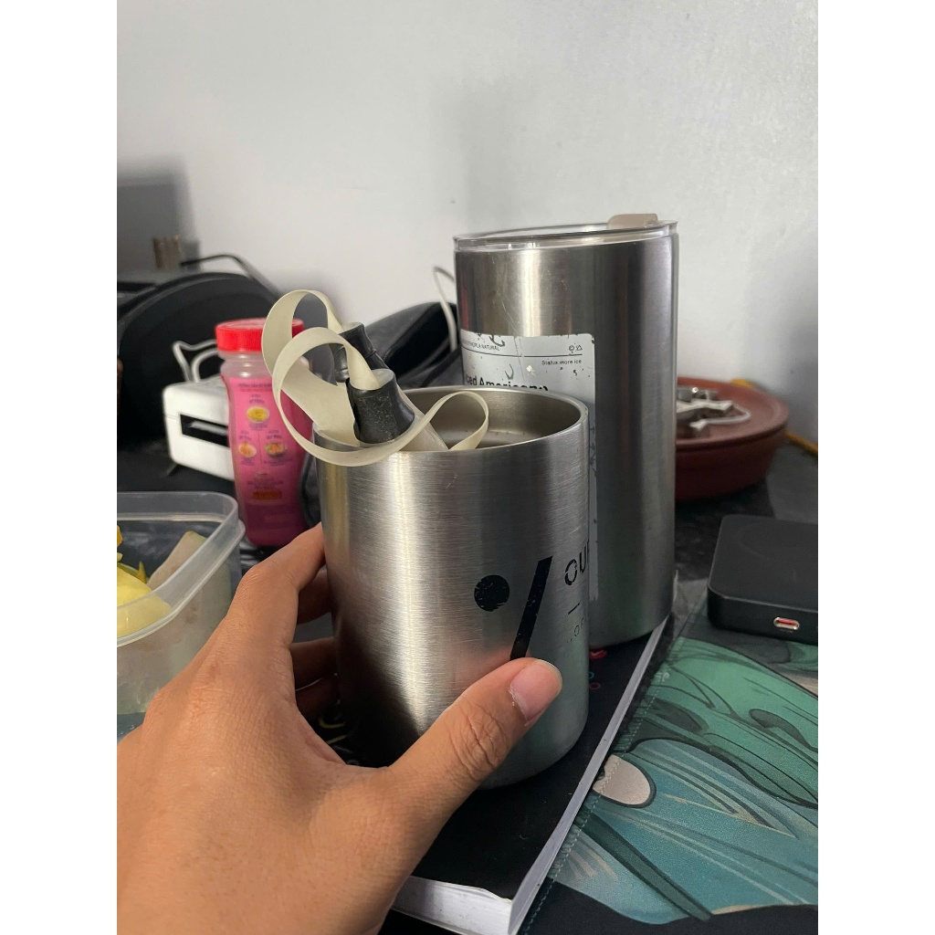 แก้วเก็บความร้อนสแตนเลส 304 Cr7, A7 Vip และการจําแนกประเภทอื่นๆอีกมากมายพร้อมหกเหลี่ยมและลวด