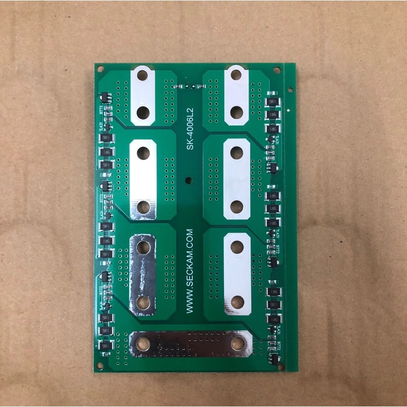 วงจรบาลานซ์สําหรับ Supercapacitor 1400F (6 ตัวเก็บประจุ 2.5V 1400F)