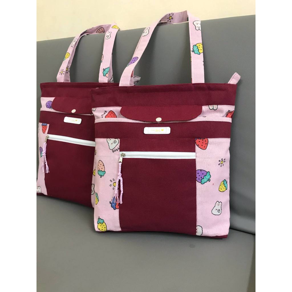 ออกไปและบุคลิกภาพ RED STRAWBERRY TOLE BAG สําหรับนักเรียนและอายุสํานักงาน