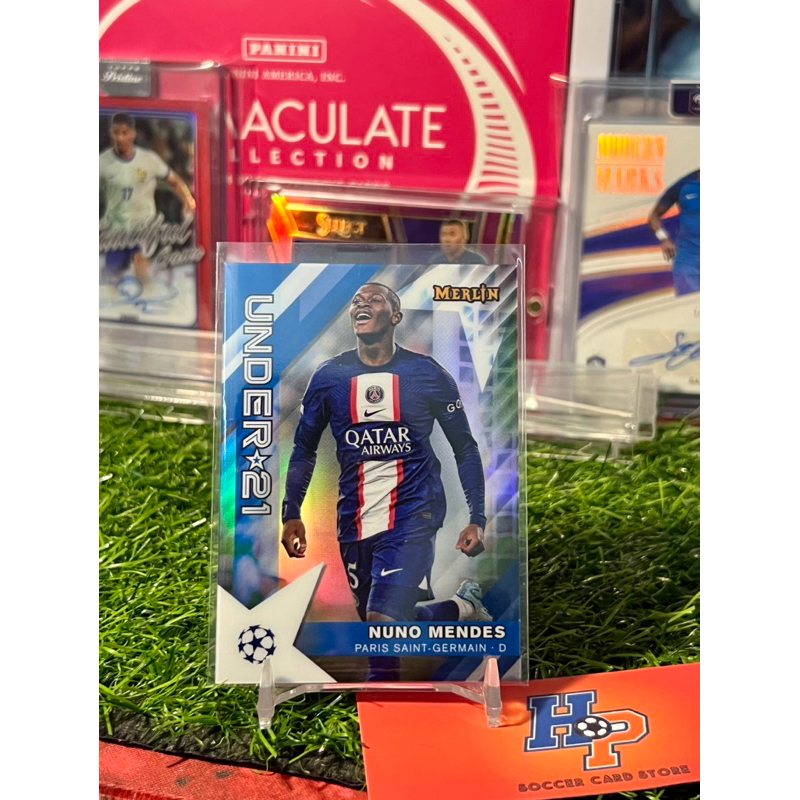 Nuno Mendes ภายใต้ 21 Topps Chrome UCL 2022/23 การ์ดฟุตบอล