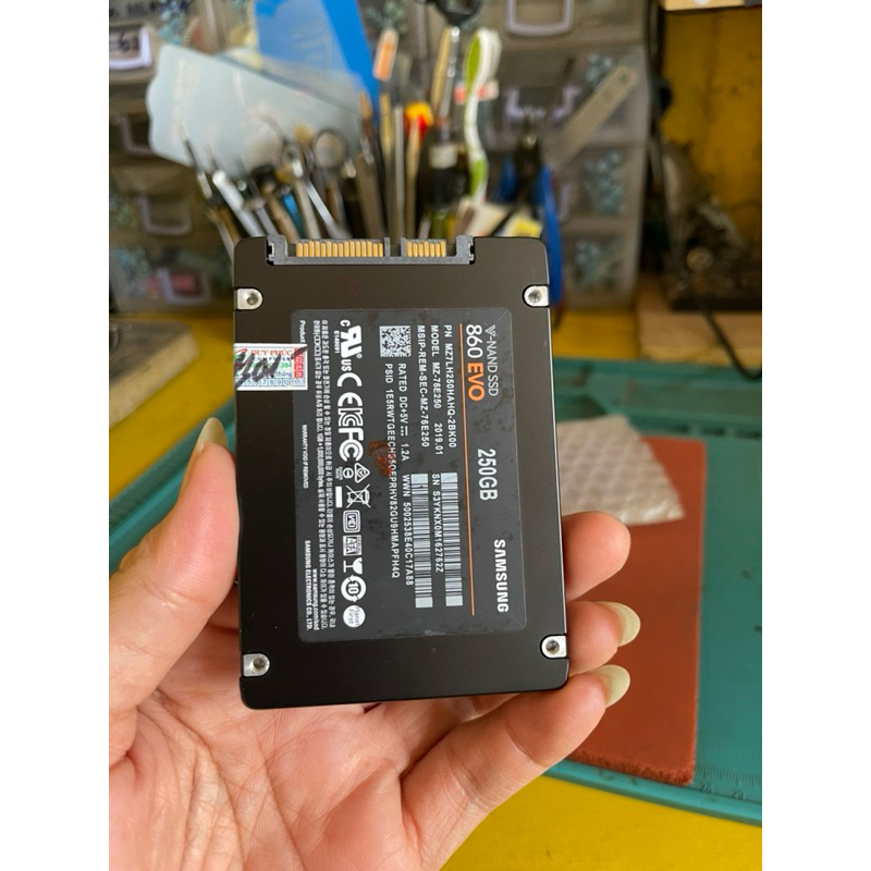 Samsung 860 Evo 250GB SSD ที่สวยงาม